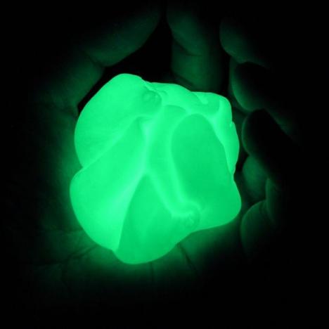 Plastilina Inteligente - Criptonita Fluorescescente.