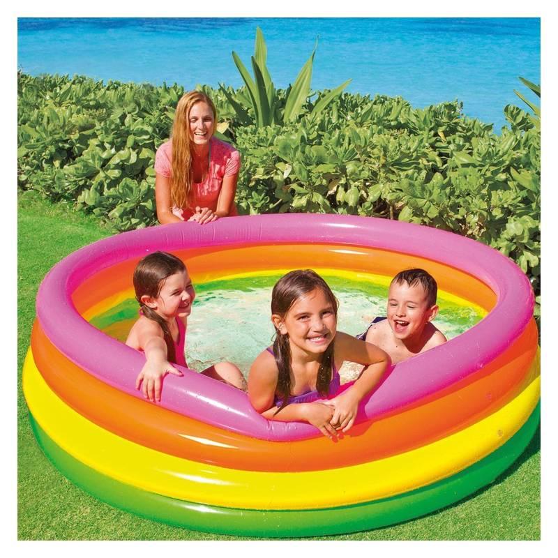 Relájate y refréscate con piscinas hinchables para adultos