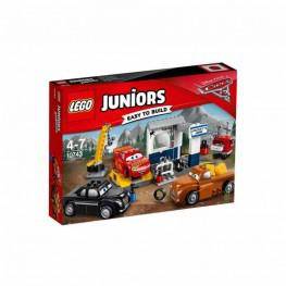 Lego Juniors Cars 3 - Taller De Smokey.