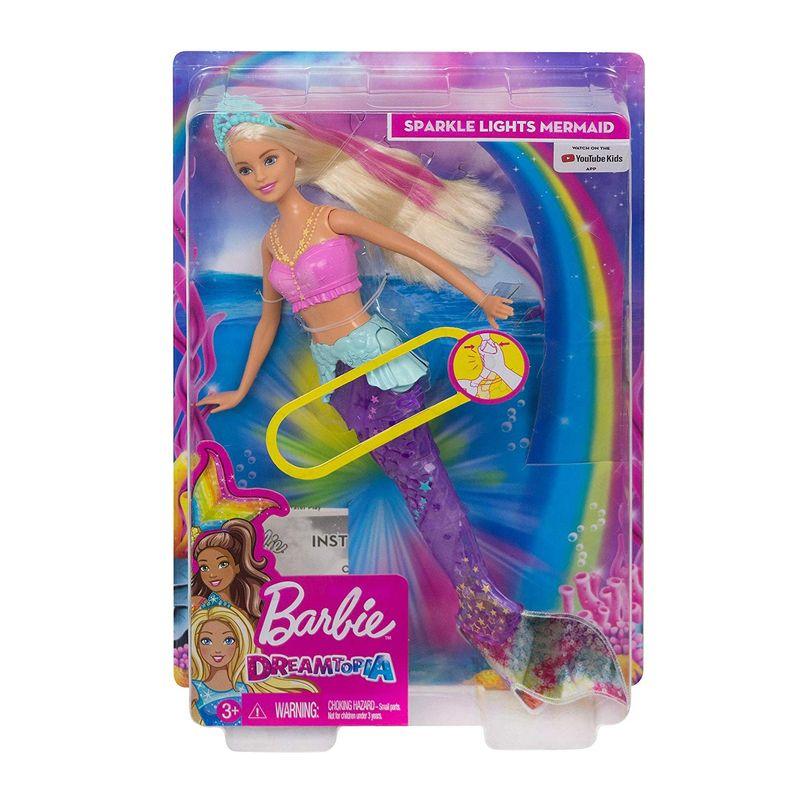 barbie peina y brilla