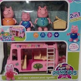 Caravana Familia de Cerditos con Accesorios
