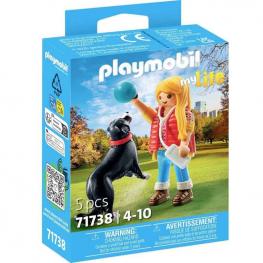 Playmobil 71738 - My Life: Mujer con Perro de Montaña