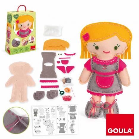 Cose tu Muñeca Bibi.